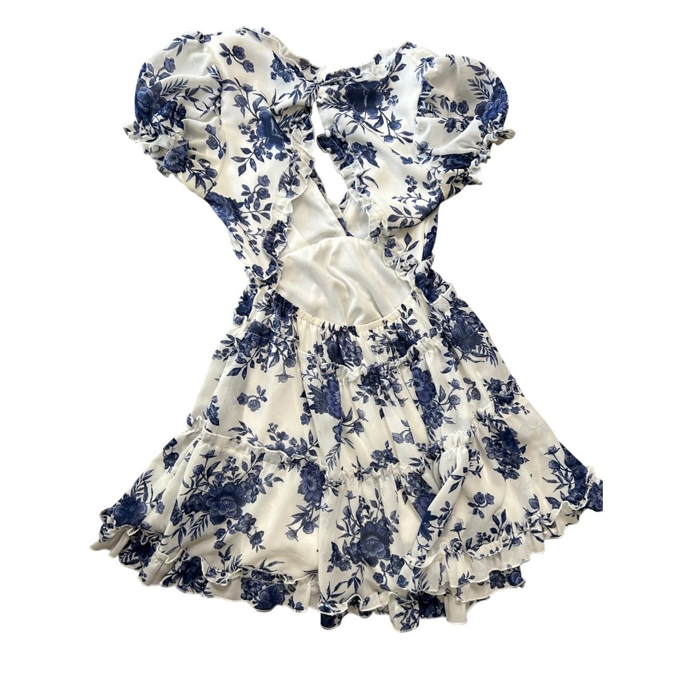 Justify Womens Blue White Floral Ruffle Puff Sleeve Open Back Romper Size S - Picture 5 of 5